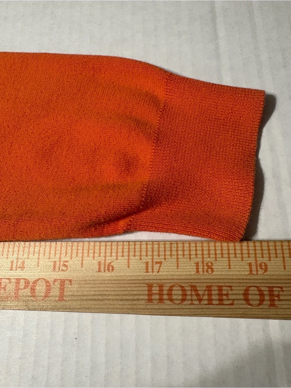 Men’s Polo Ralph Lauren Orange V-Neck Pima Cotton Sweater with Green Pony L